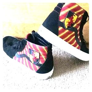 Harry Potter Vans.